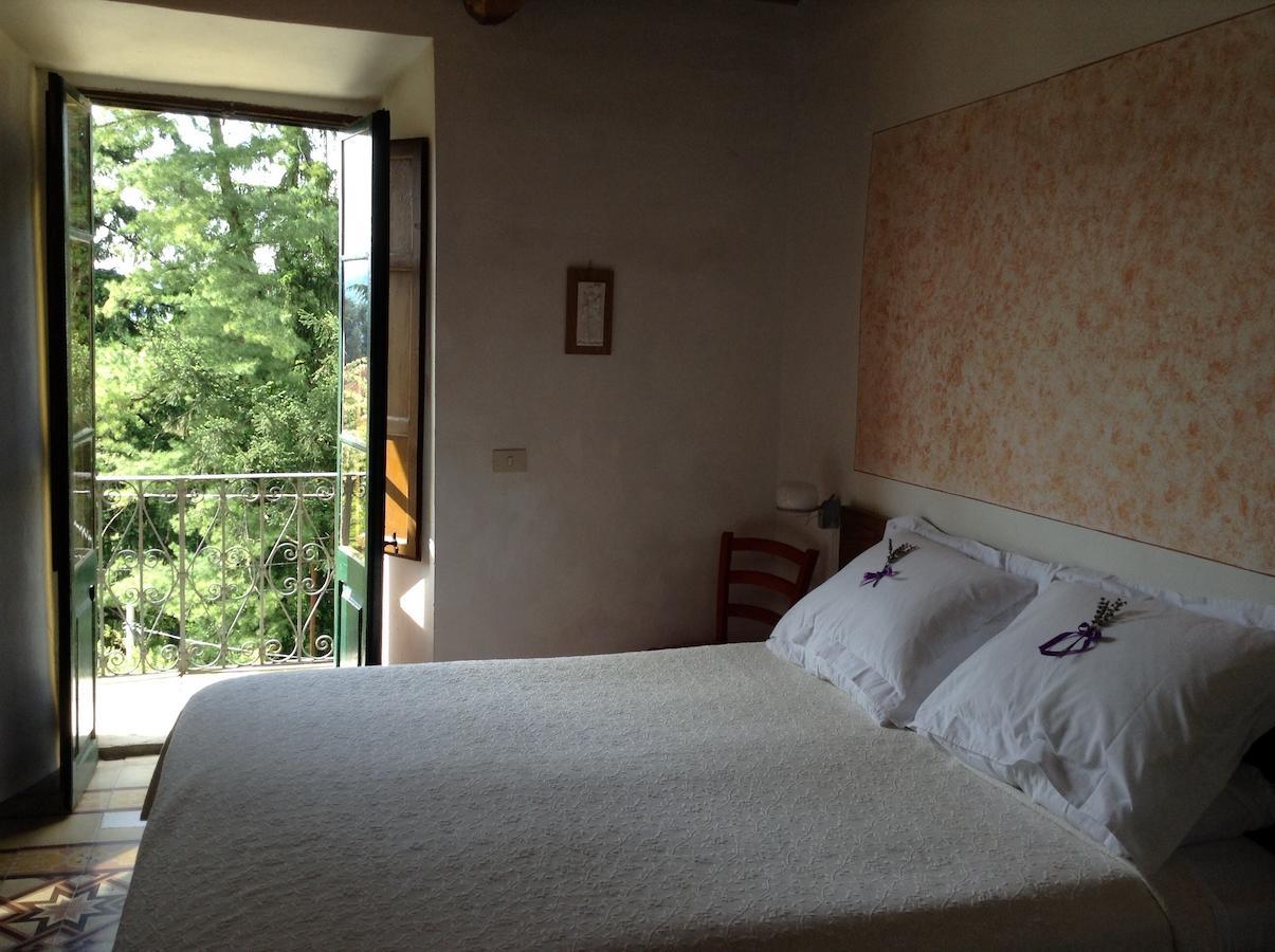 Casa Fontana Tuscany B&B Барга Номер фото
