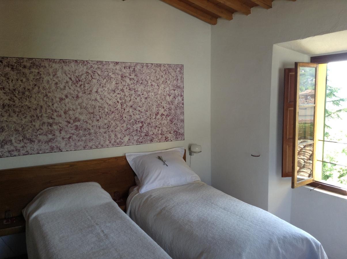 Casa Fontana Tuscany B&B Барга Номер фото